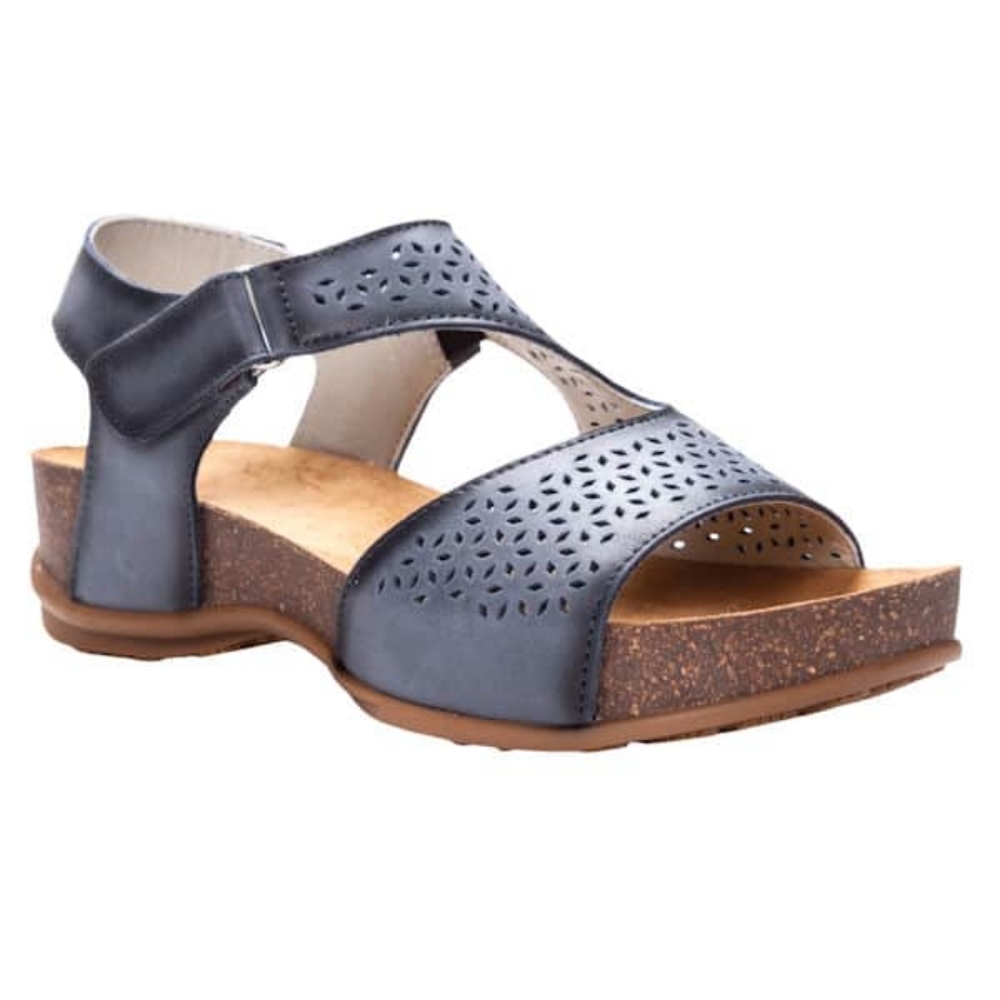 Propet Phoebe sandals 10 wide blue NEW